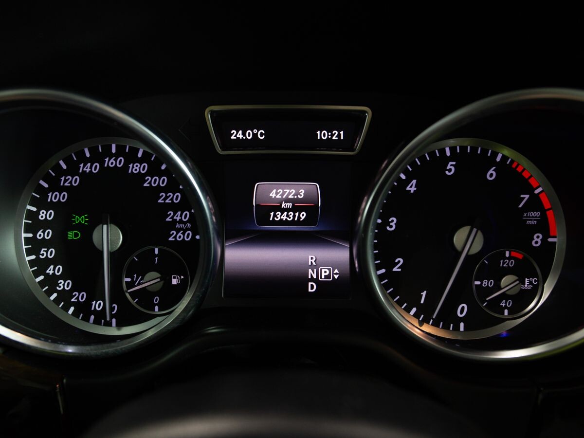 Mercedes-Benz M-Класс 2014 - фото автомобиля