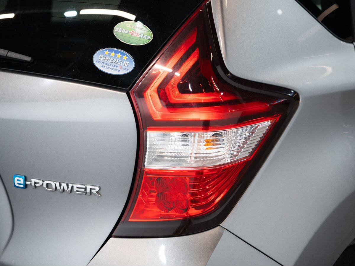 Nissan Note 2017 - фото автомобиля