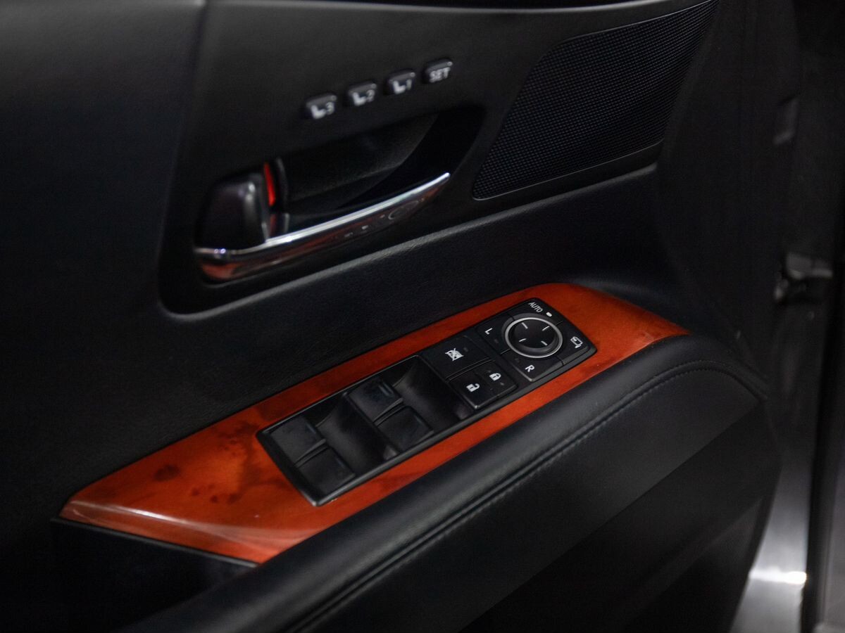 Lexus RX 2011 - фото автомобиля