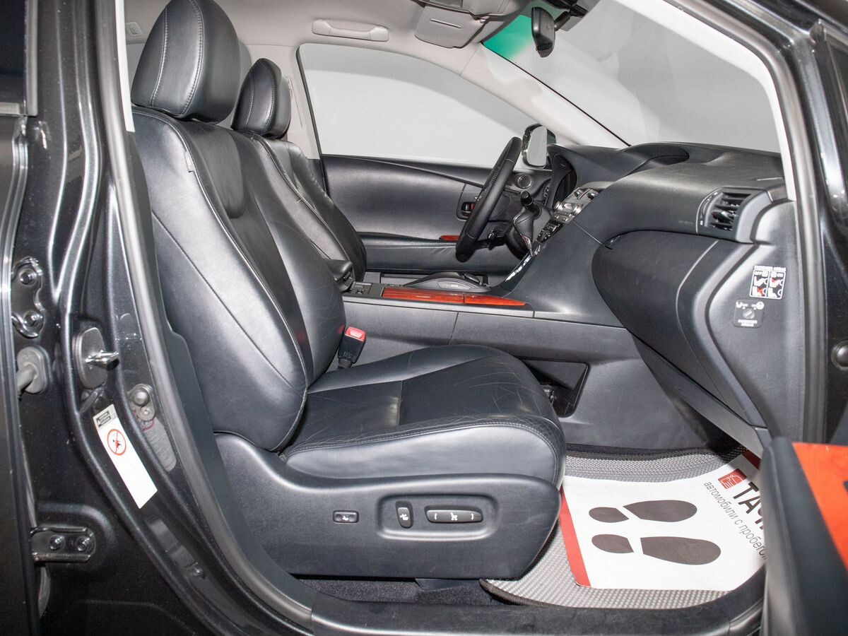 Lexus RX 2011 - фото автомобиля