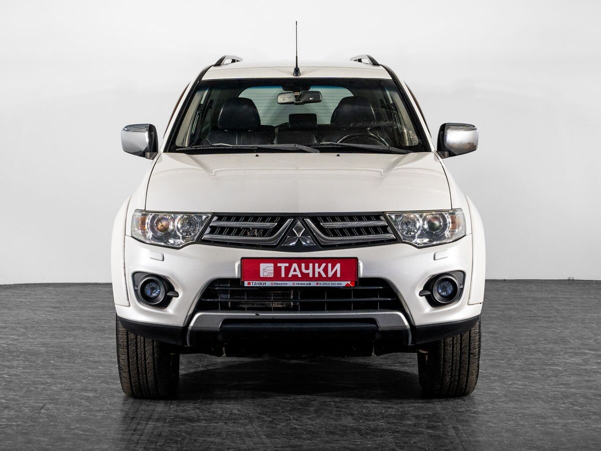 Mitsubishi Pajero Sport 2014 - фото автомобиля