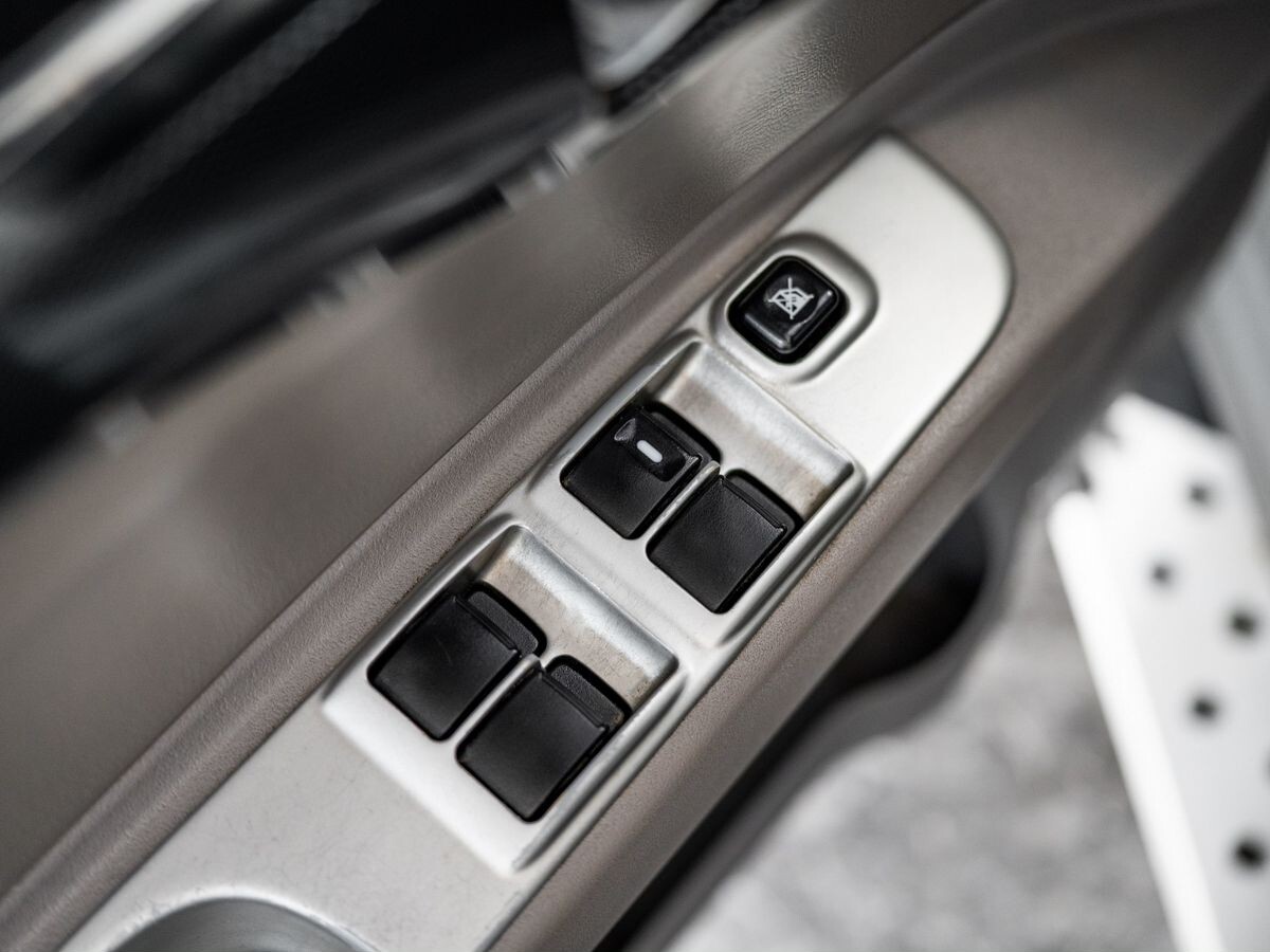 Mitsubishi Pajero Sport 2014 - фото автомобиля