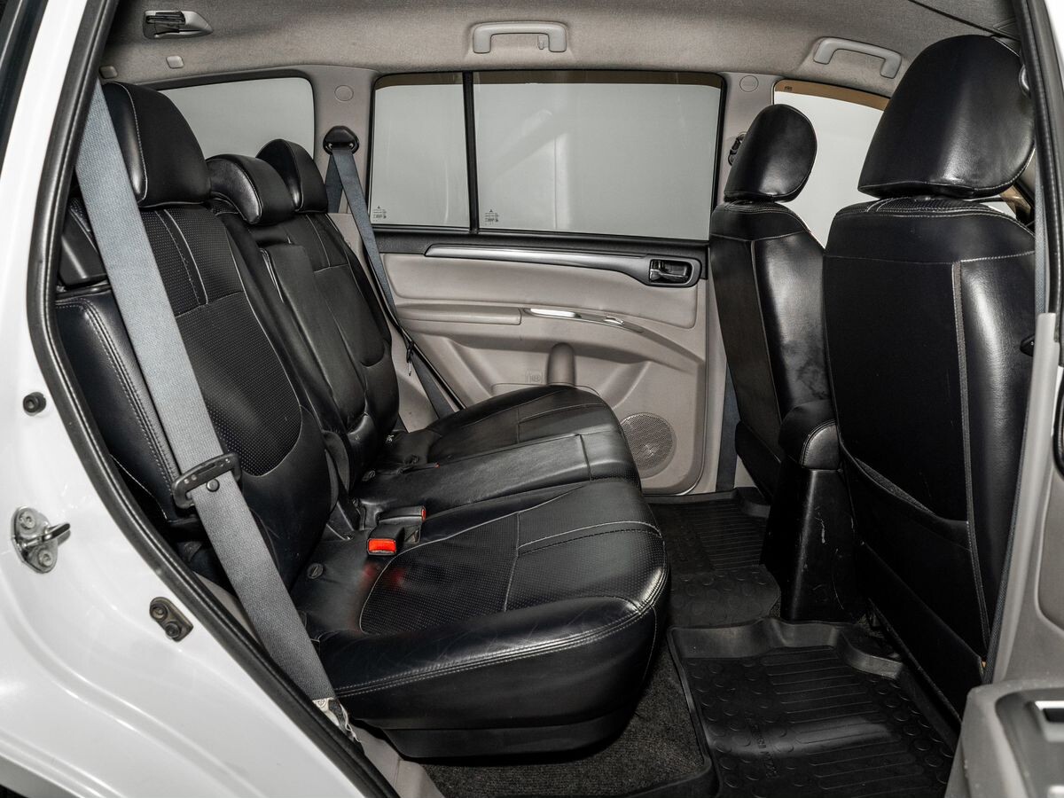 Mitsubishi Pajero Sport 2014 - фото автомобиля