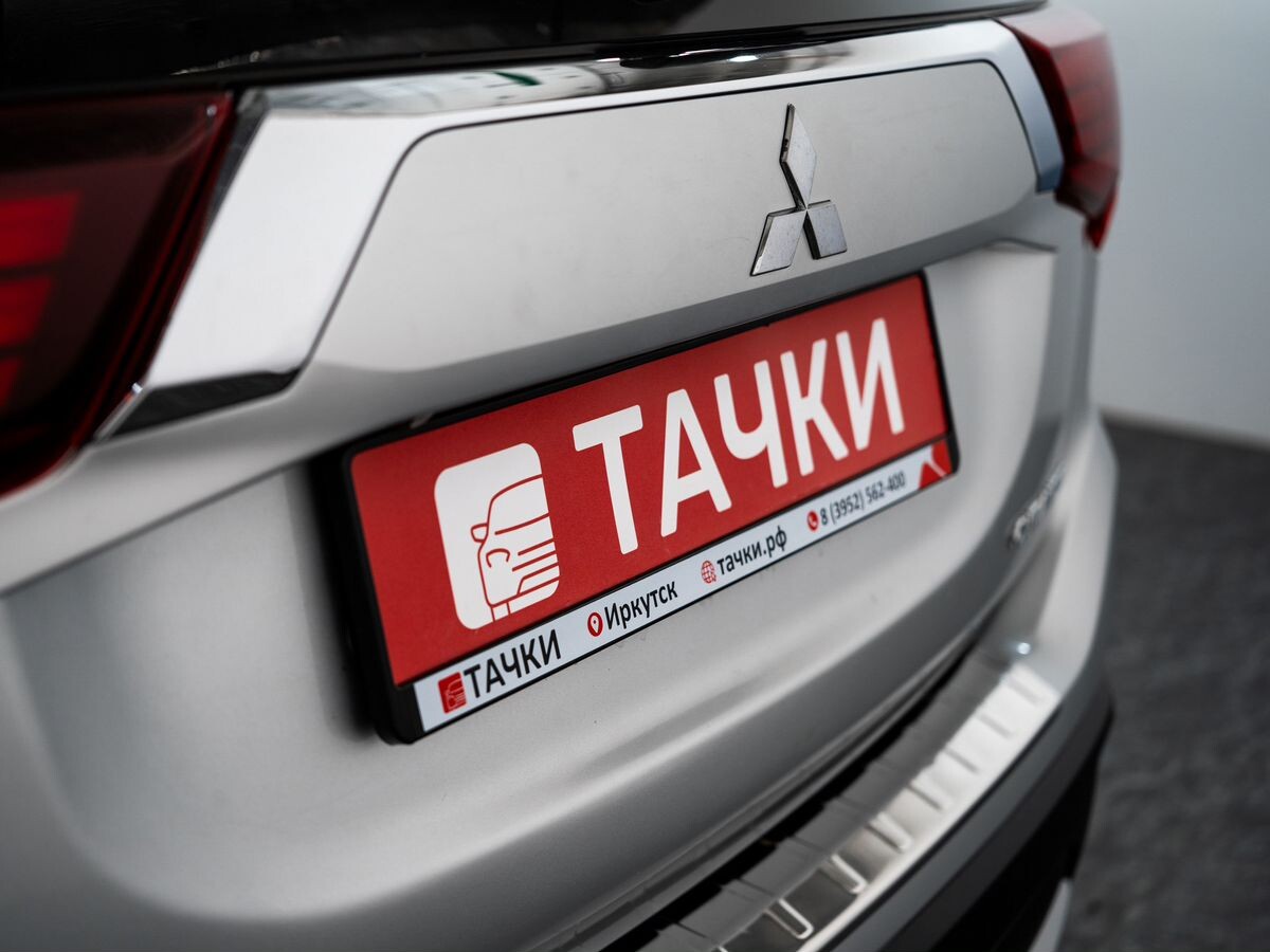 Mitsubishi Outlander 2015 - фото автомобиля