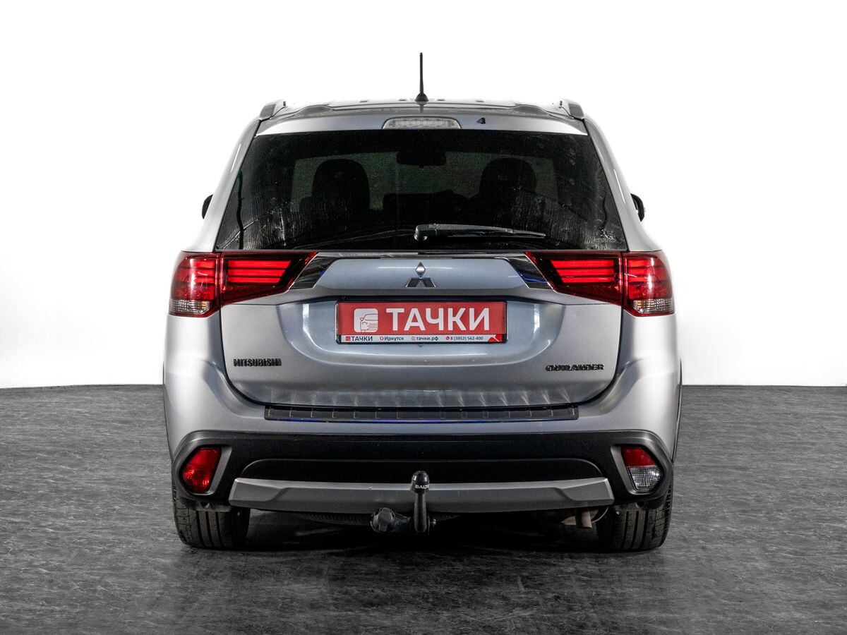 Mitsubishi Outlander 2015 - фото автомобиля