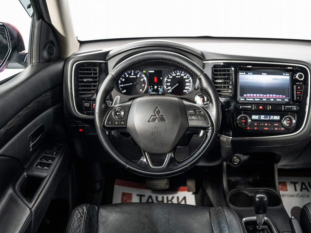 Mitsubishi Outlander 2015 - фото автомобиля