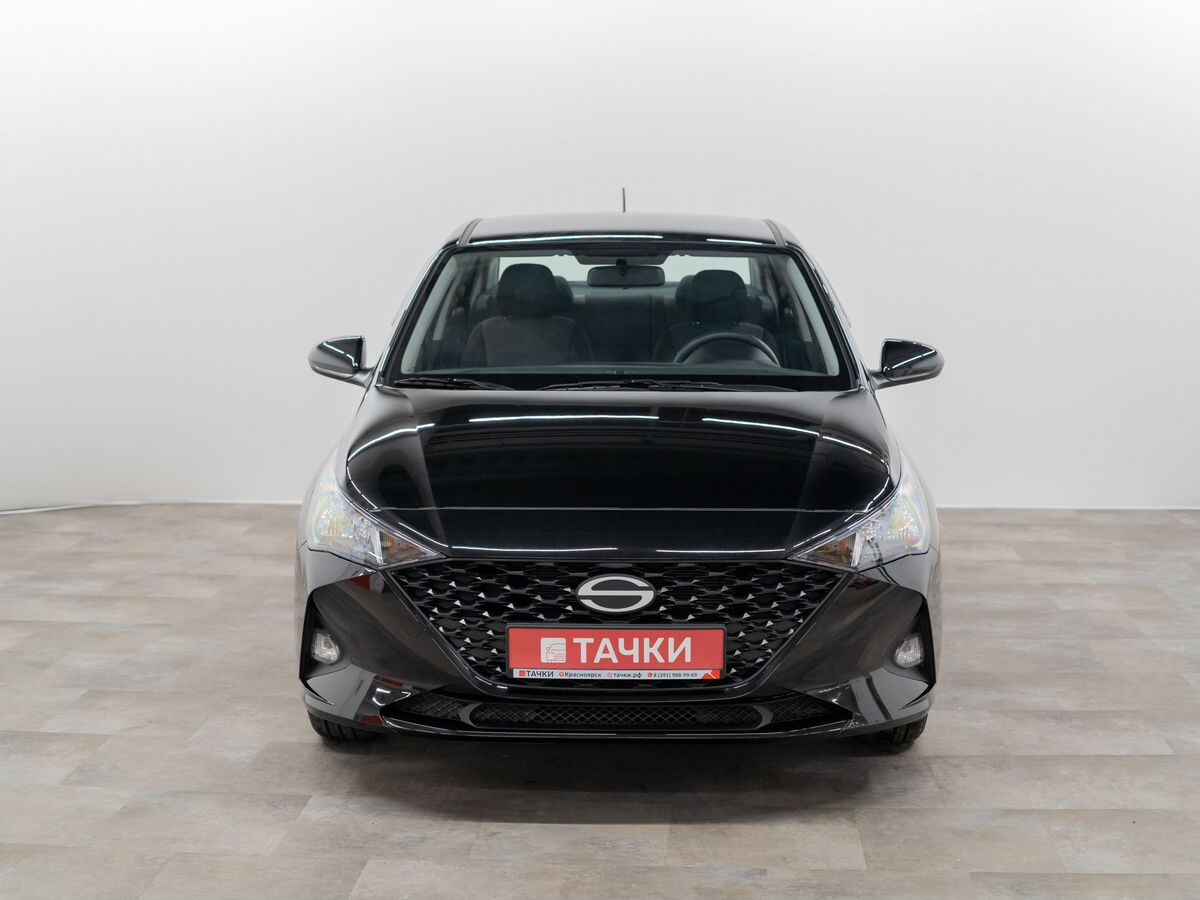 Solaris HS 2024 - фото автомобиля