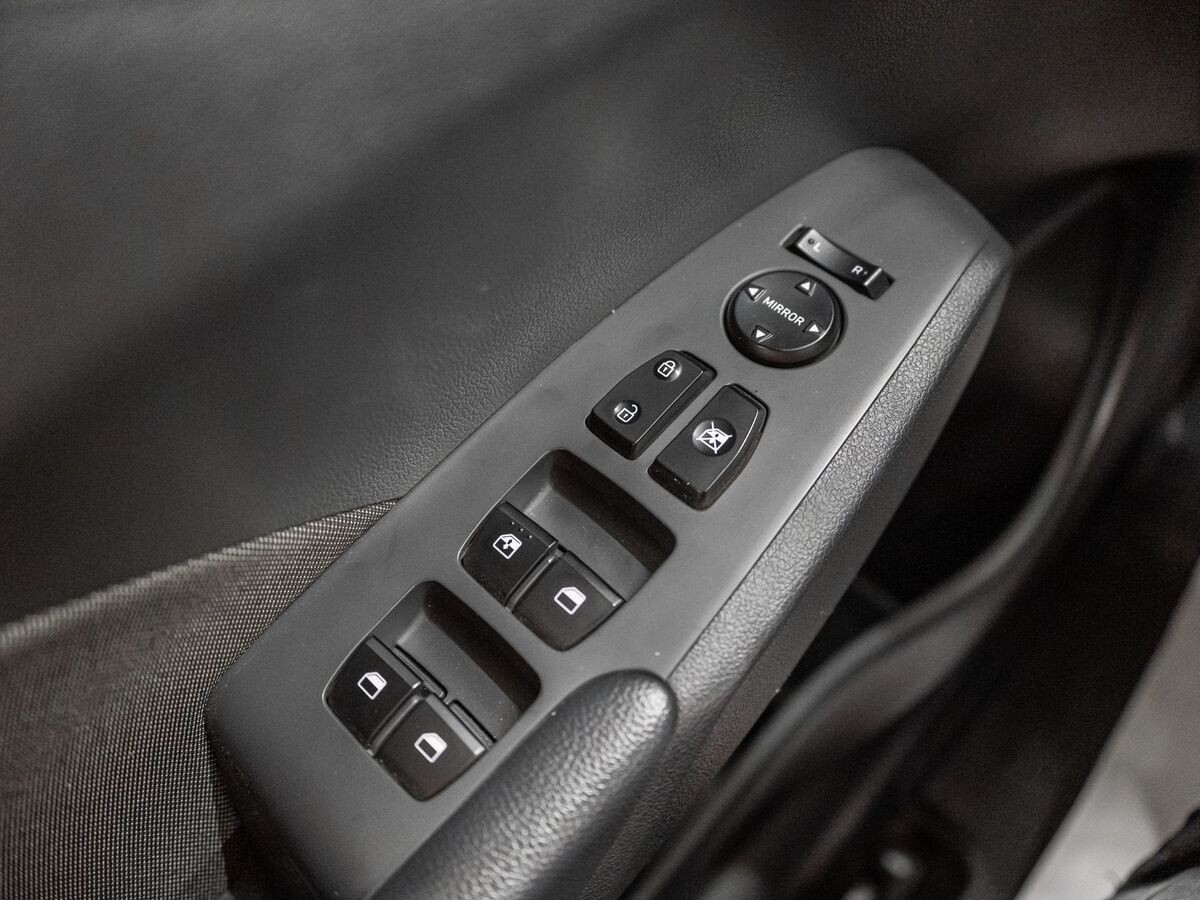 Solaris HS 2024 - фото автомобиля