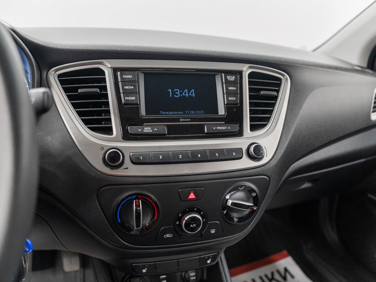 Solaris HS 2024 - фото автомобиля