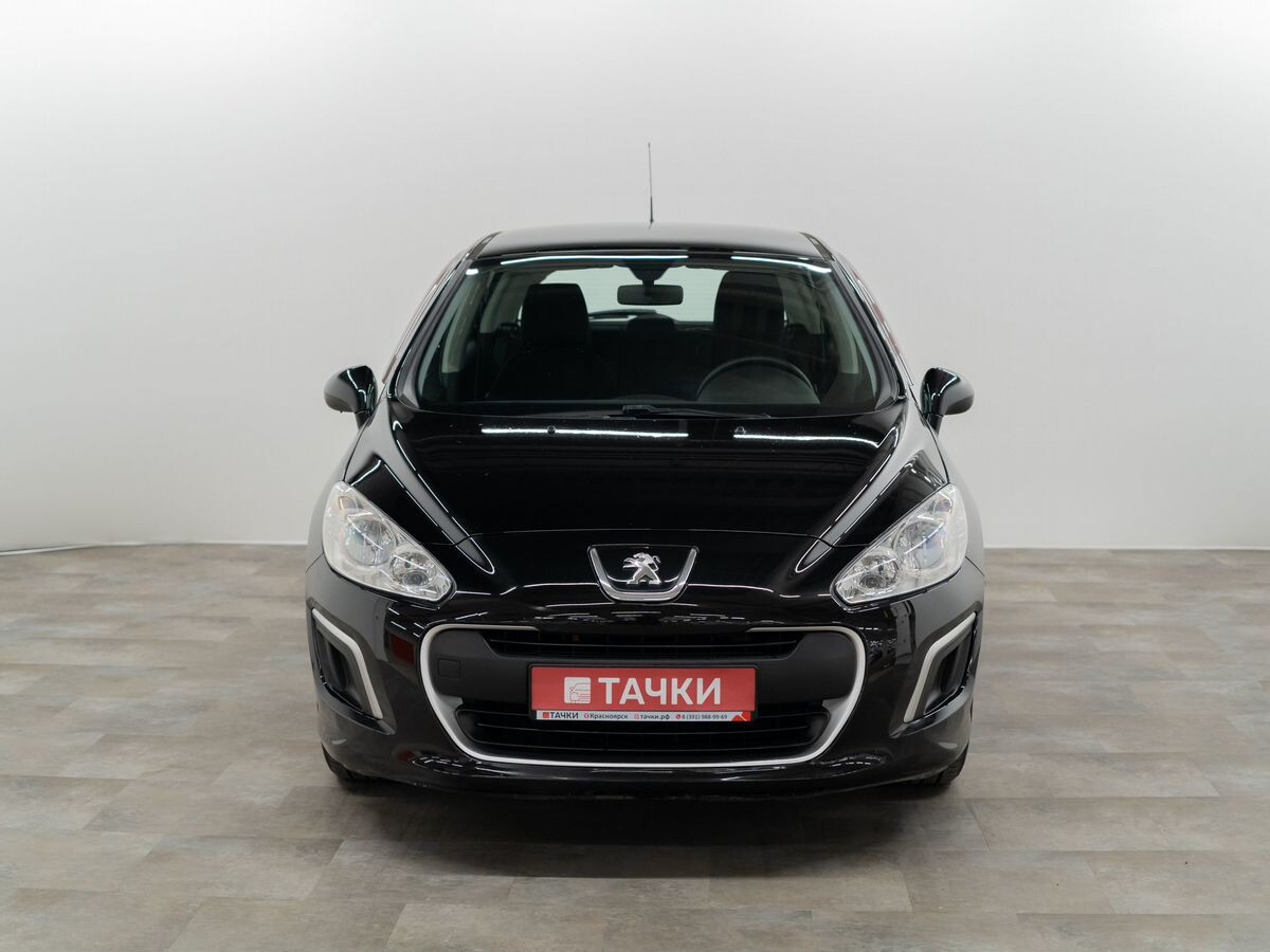 Peugeot 308 2012 - фото автомобиля