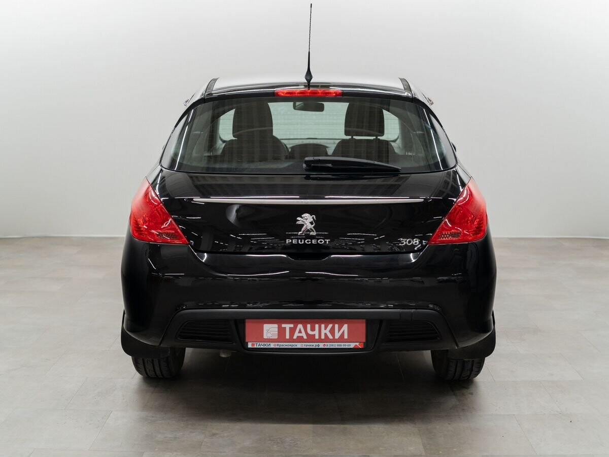 Peugeot 308 2012 - фото автомобиля