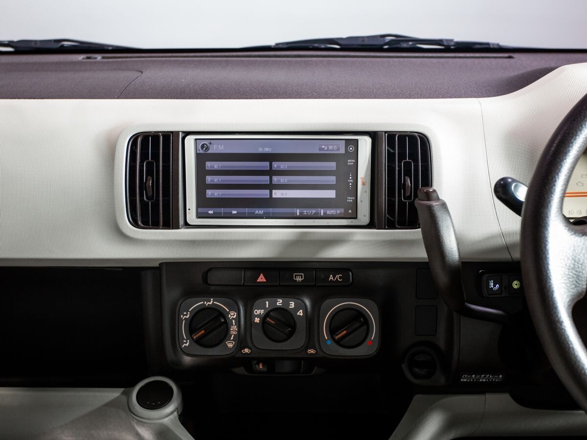 Toyota Passo 2012 - фото автомобиля