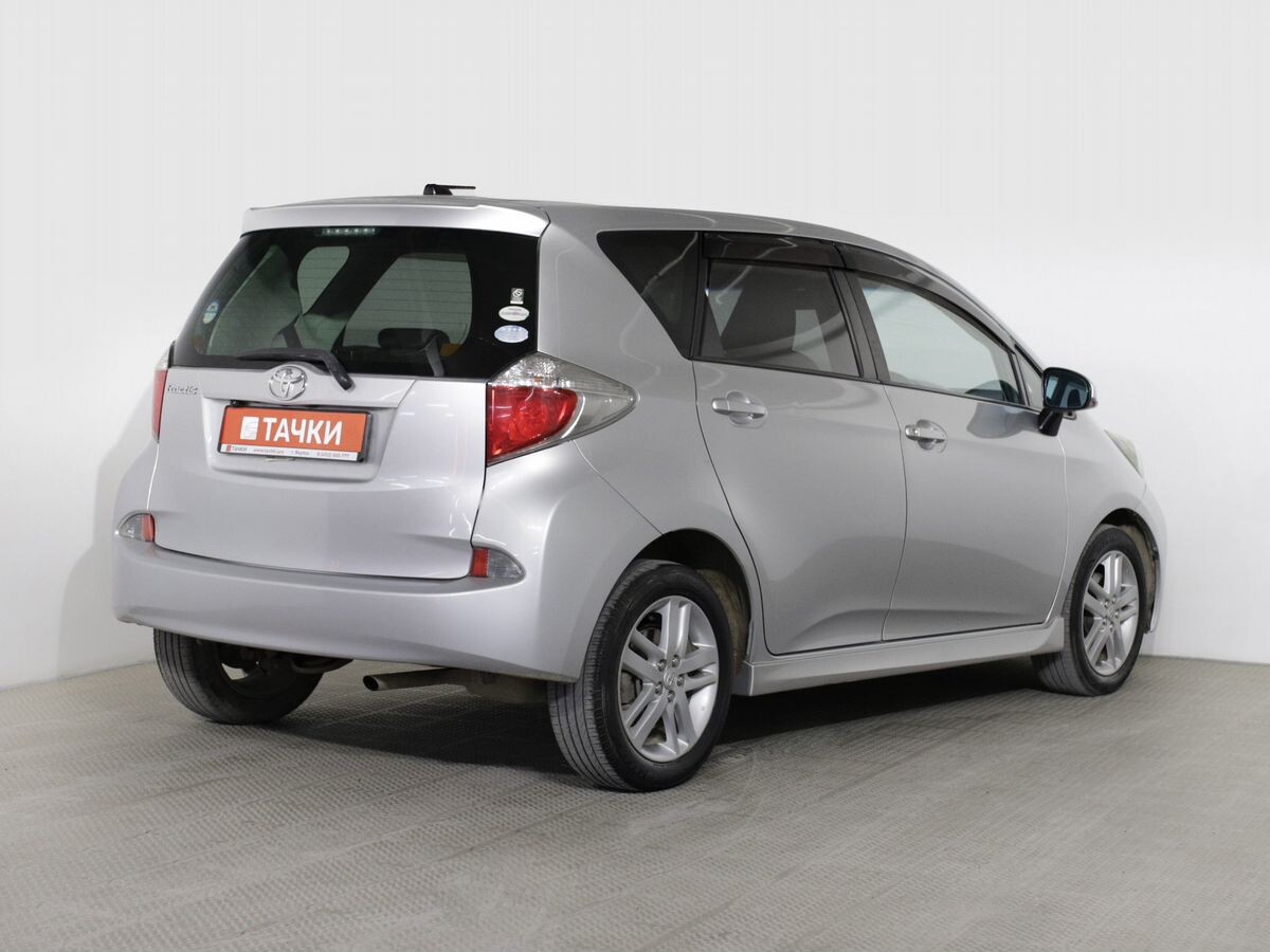 Toyota Ractis 2011 - фото автомобиля