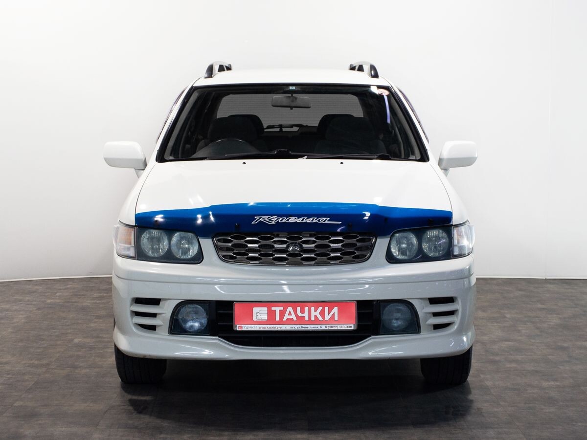 Nissan R'nessa 2000 - фото автомобиля