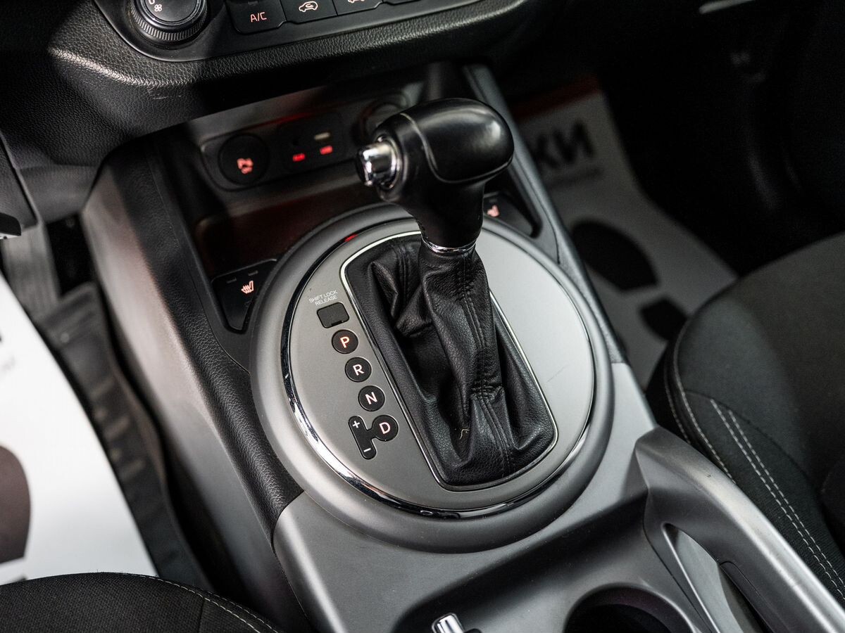 Kia Sportage 2015 - фото автомобиля