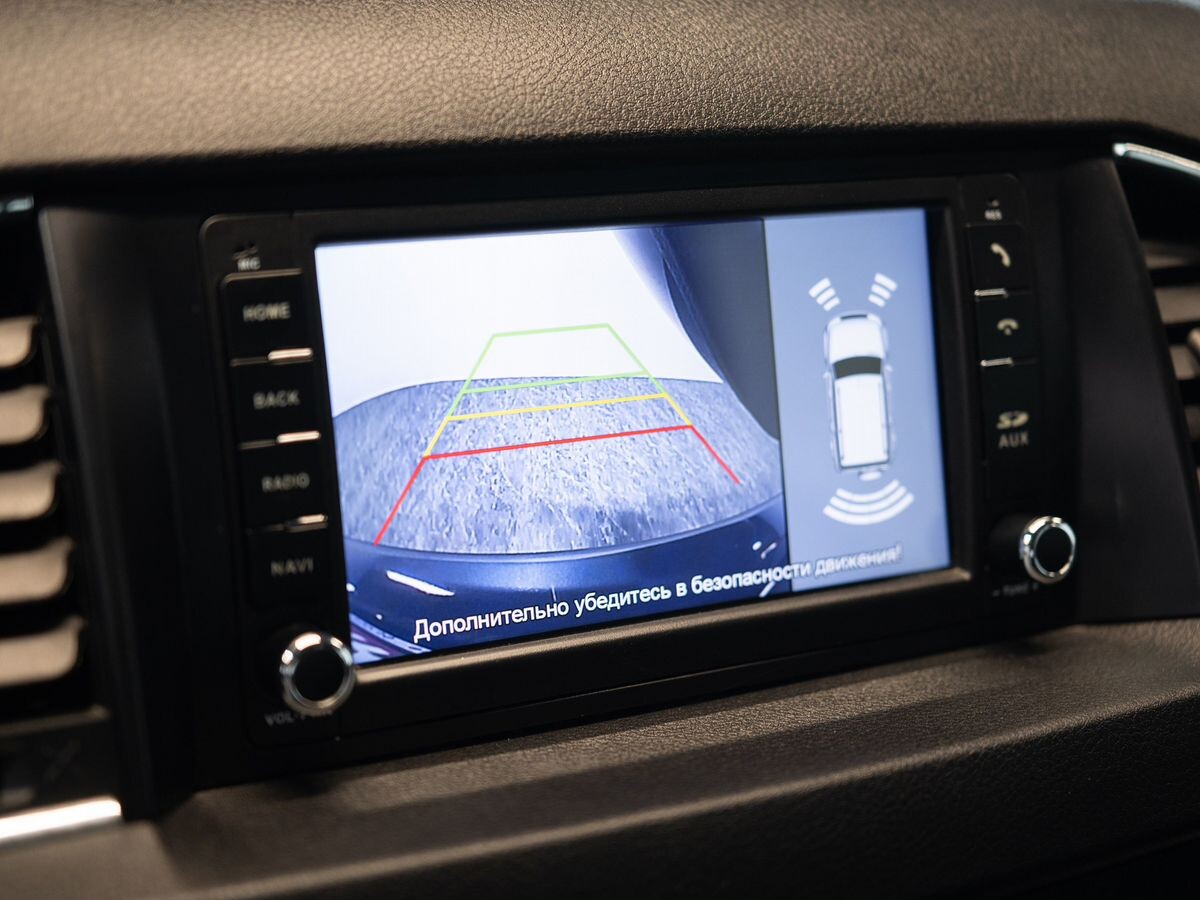 УАЗ Patriot 2019 - фото автомобиля