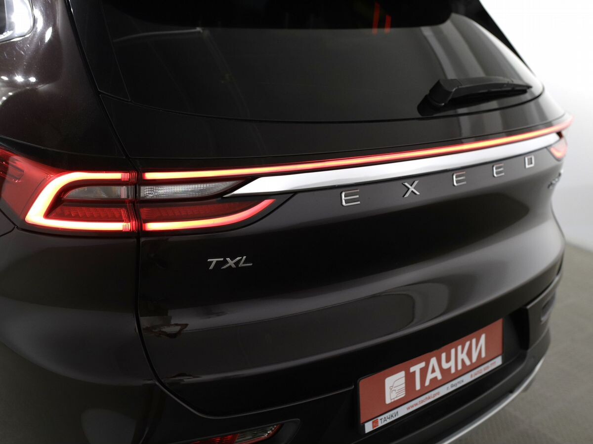 Exeed TXL 2021 - фото автомобиля