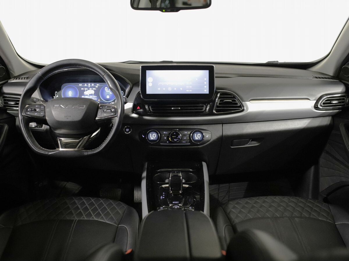 Exeed TXL 2021 - фото автомобиля