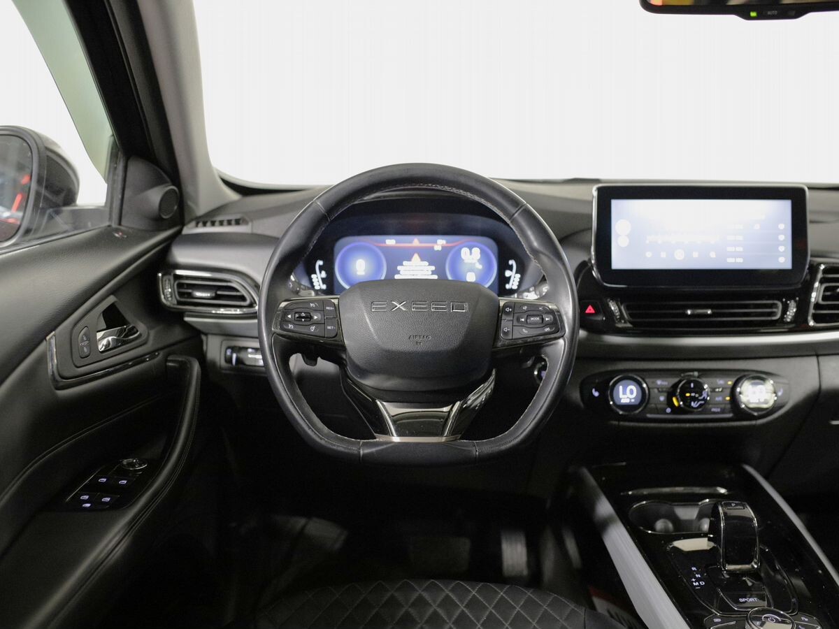 Exeed TXL 2021 - фото автомобиля