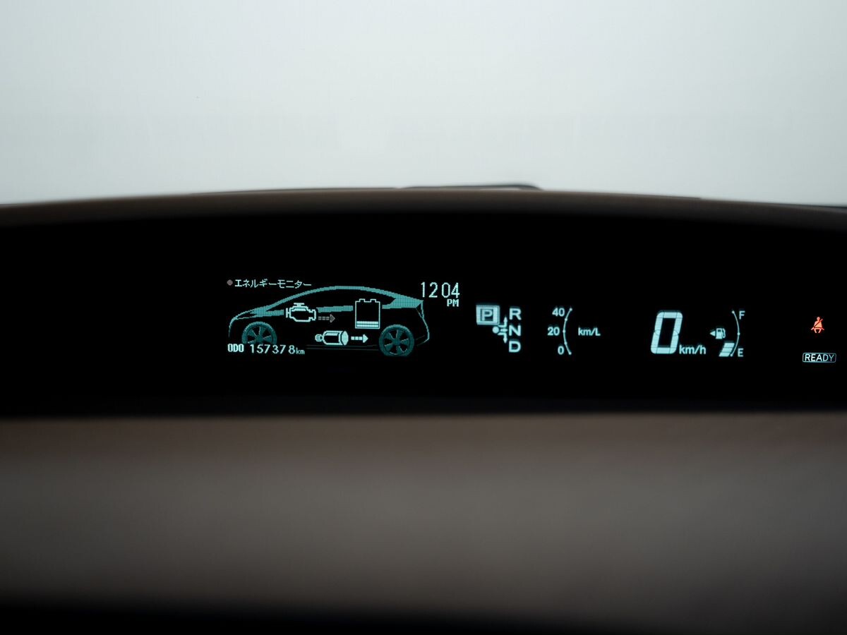 Toyota Prius 2011 - фото автомобиля