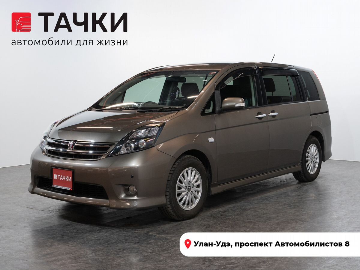 Toyota ISis 2011 - фото автомобиля