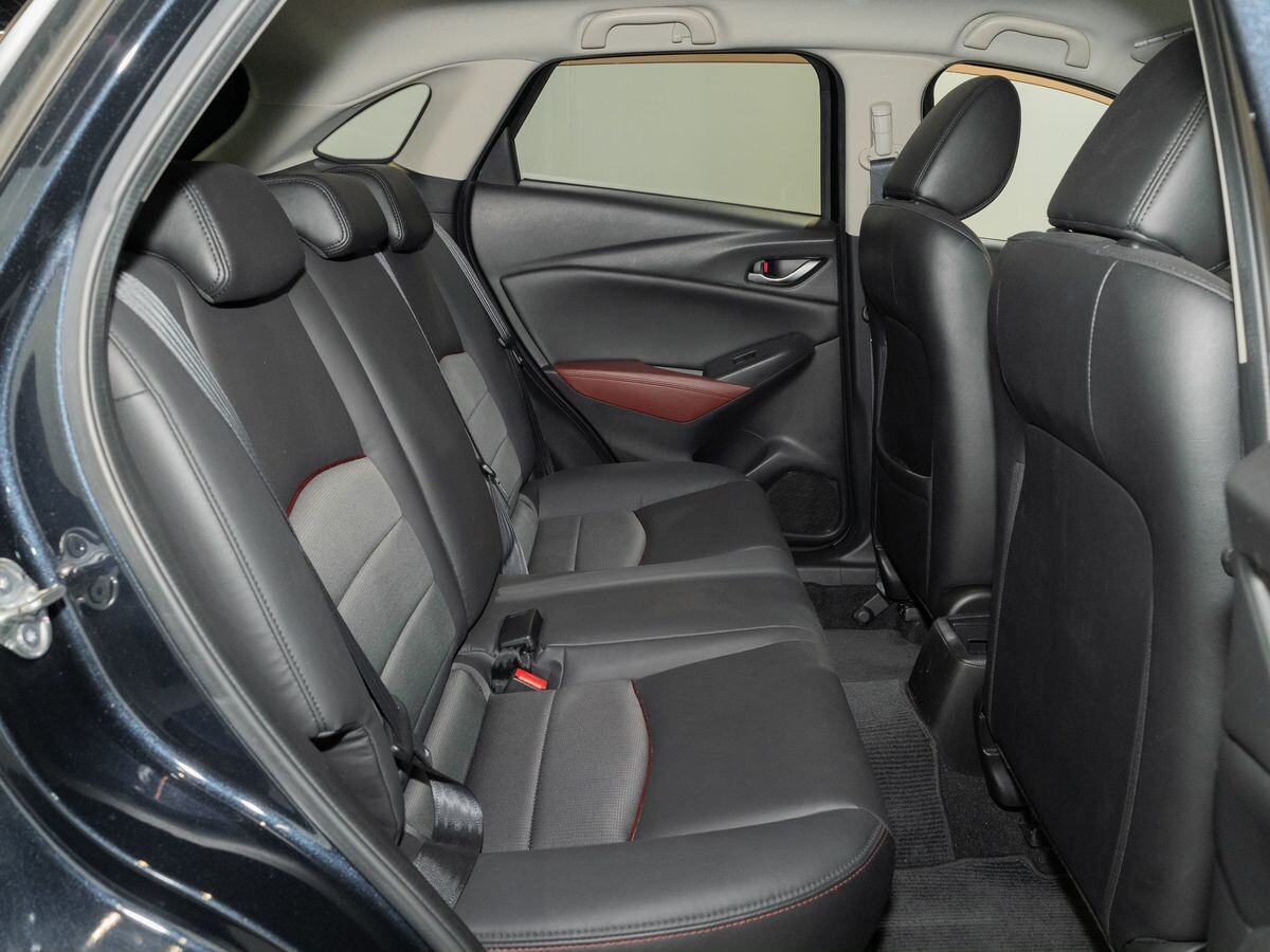 Mazda CX-3 2015 - фото автомобиля