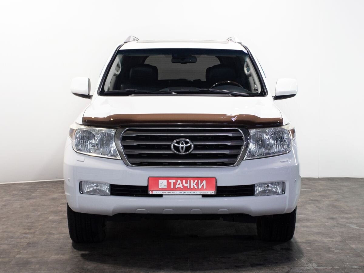 Toyota Land Cruiser 2011 - фото автомобиля