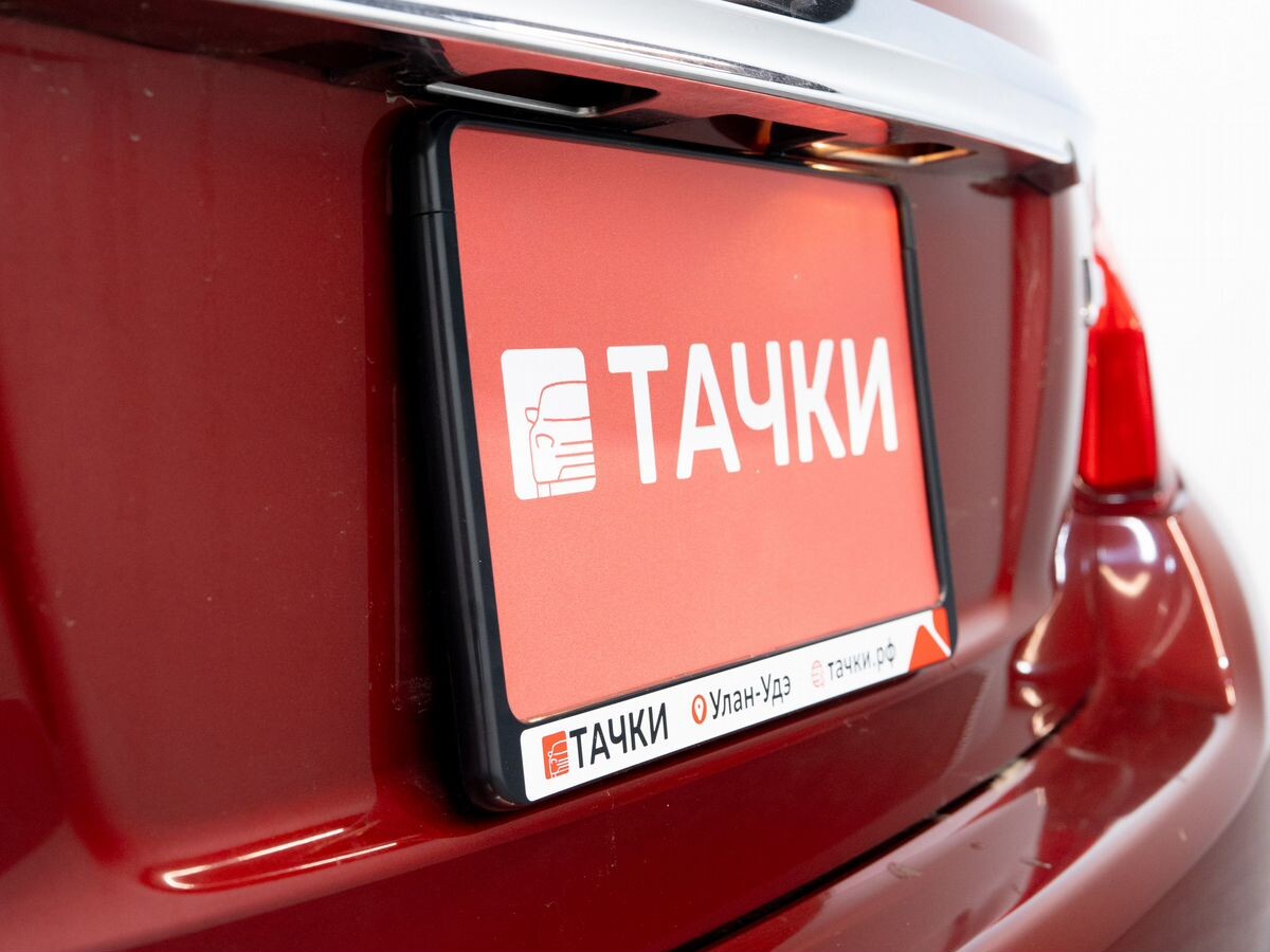 Toyota Vitz 2015 - фото автомобиля