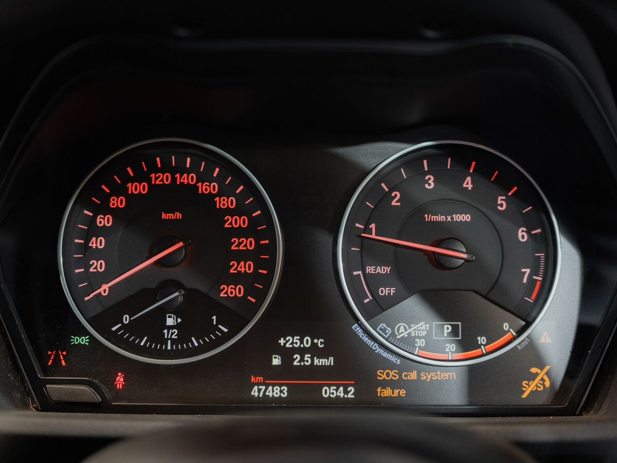 BMW X1 2016 - фото автомобиля