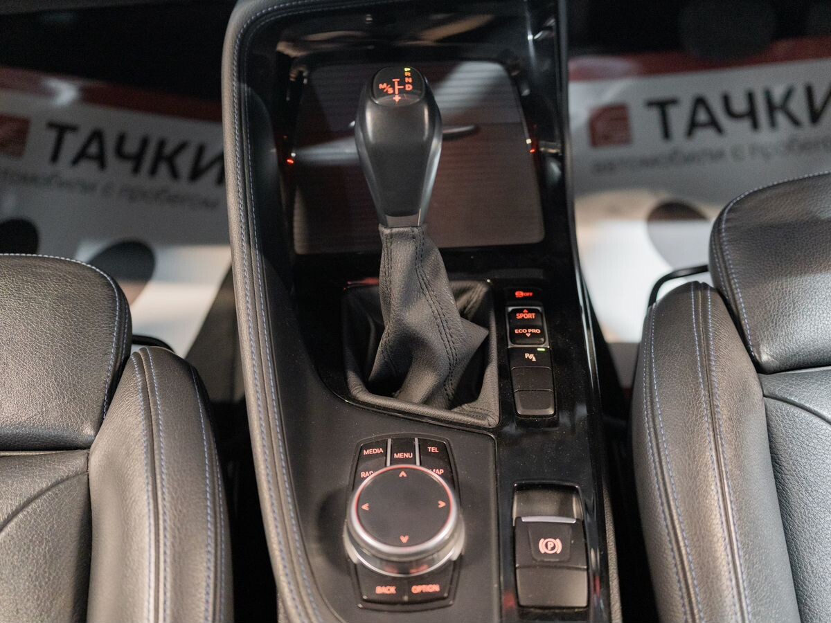 BMW X1 2016 - фото автомобиля