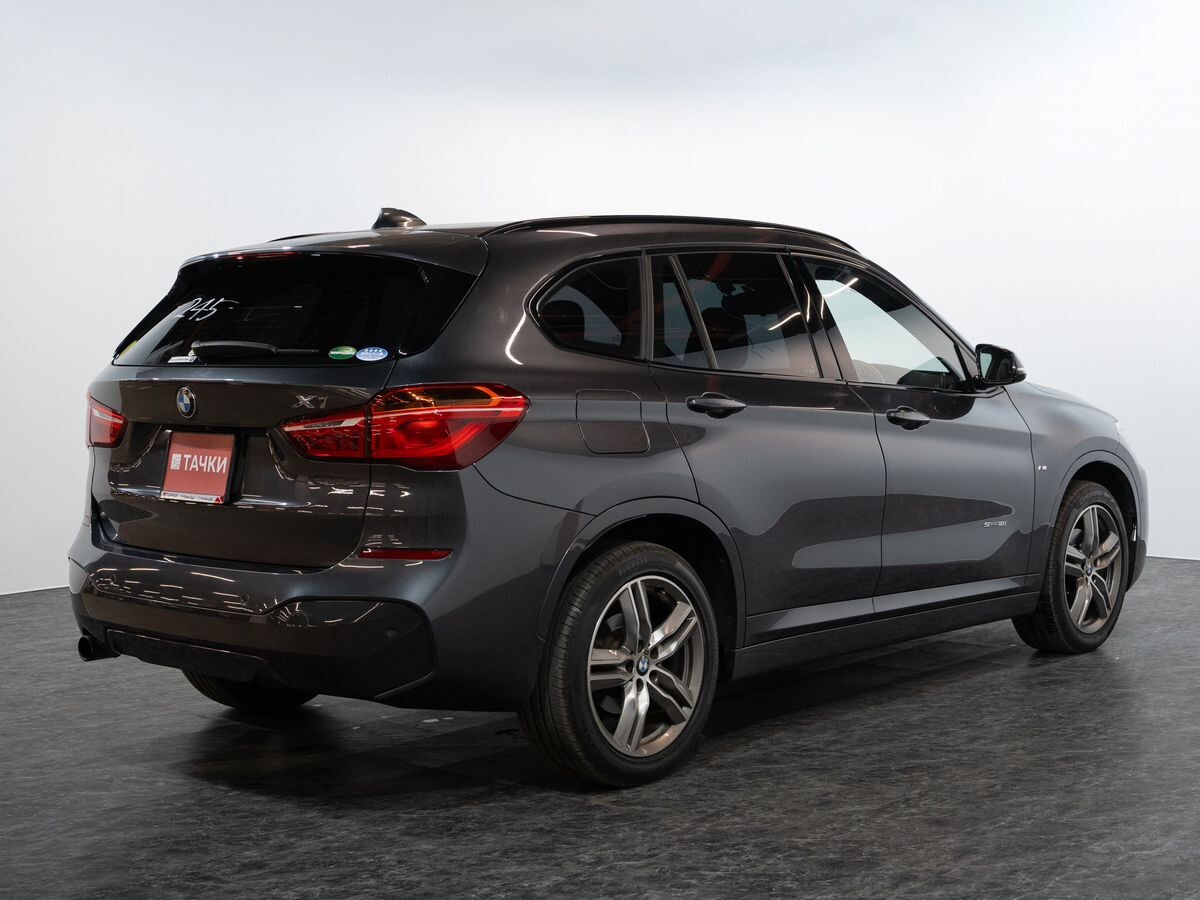 BMW X1 2016 - фото автомобиля