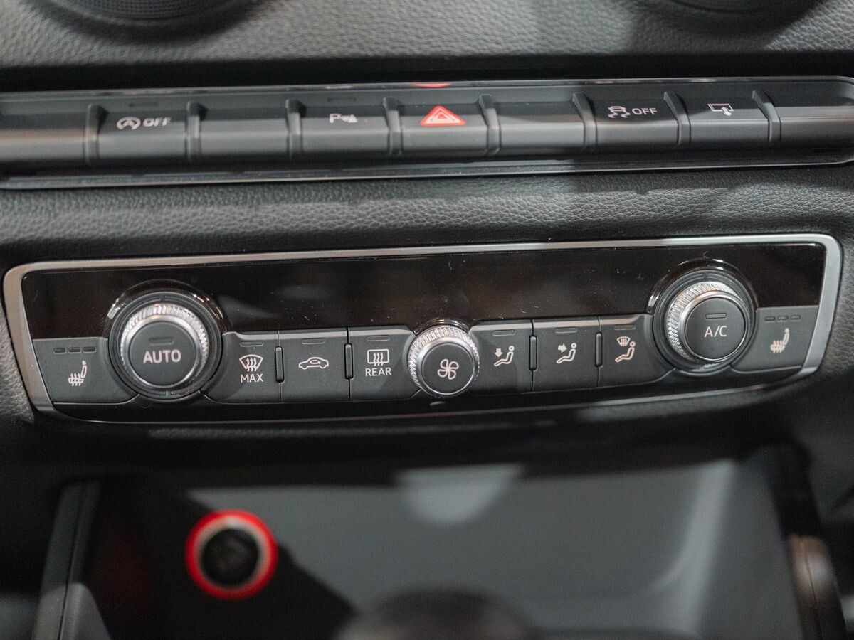 Audi A3 2014 - фото автомобиля