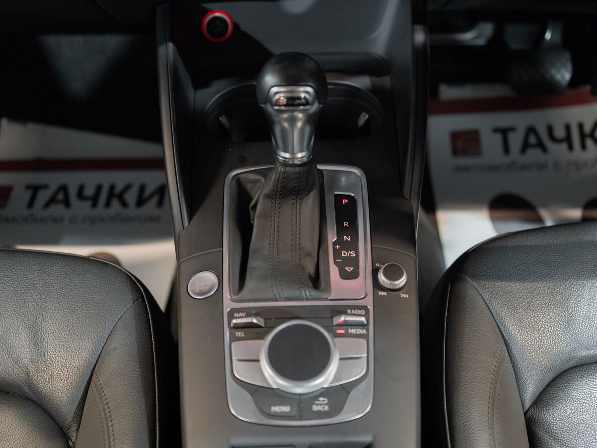 Audi A3 2014 - фото автомобиля