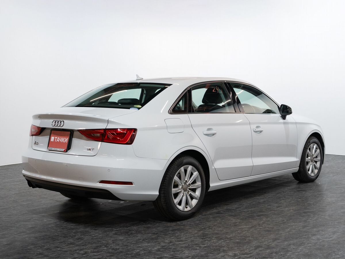Audi A3 2014 - фото автомобиля
