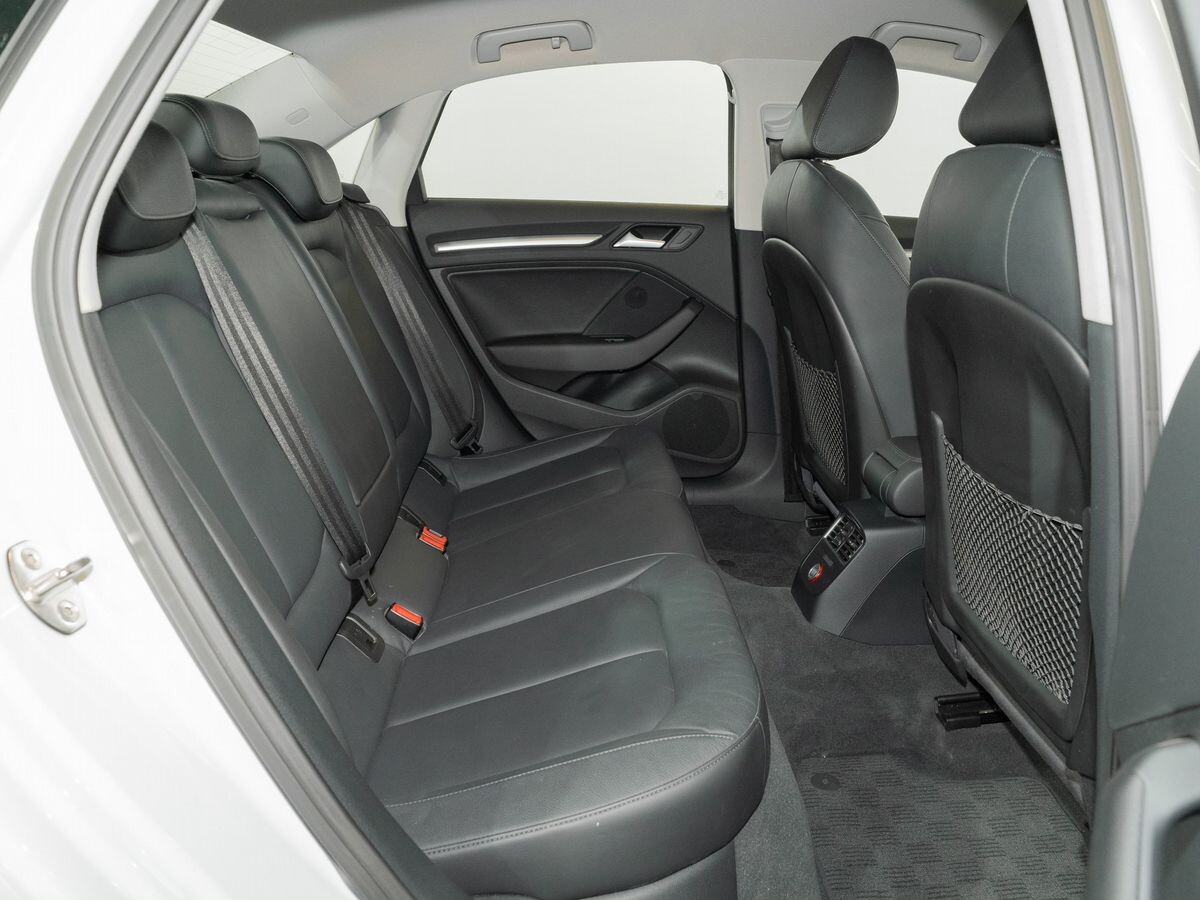 Audi A3 2014 - фото автомобиля