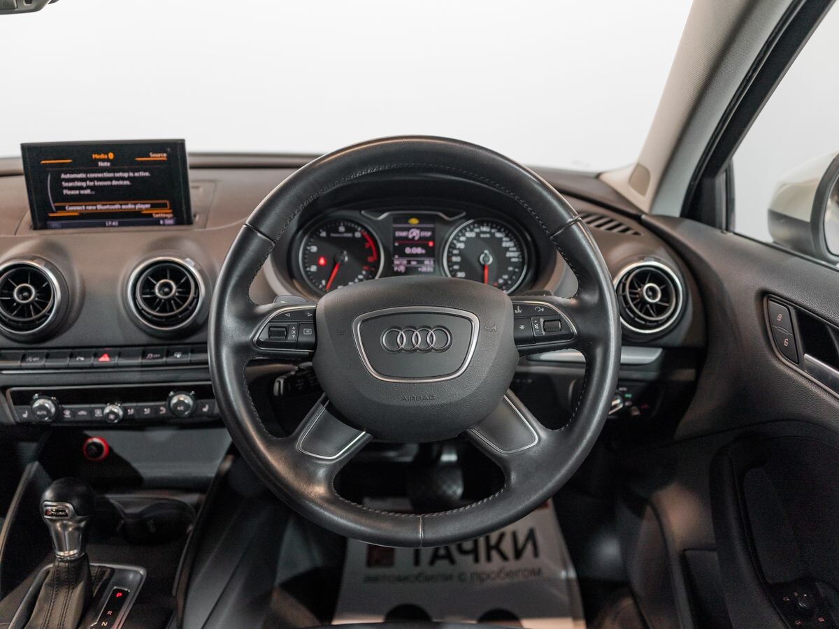 Audi A3 2014 - фото автомобиля