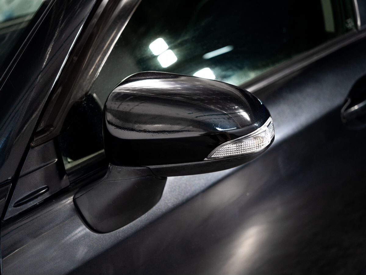 Toyota Corolla 2017 - фото автомобиля