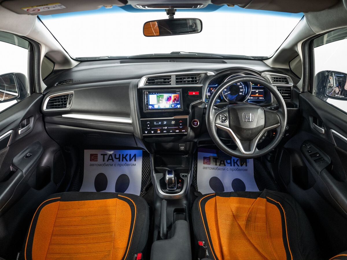 Honda Fit 2016 - фото автомобиля