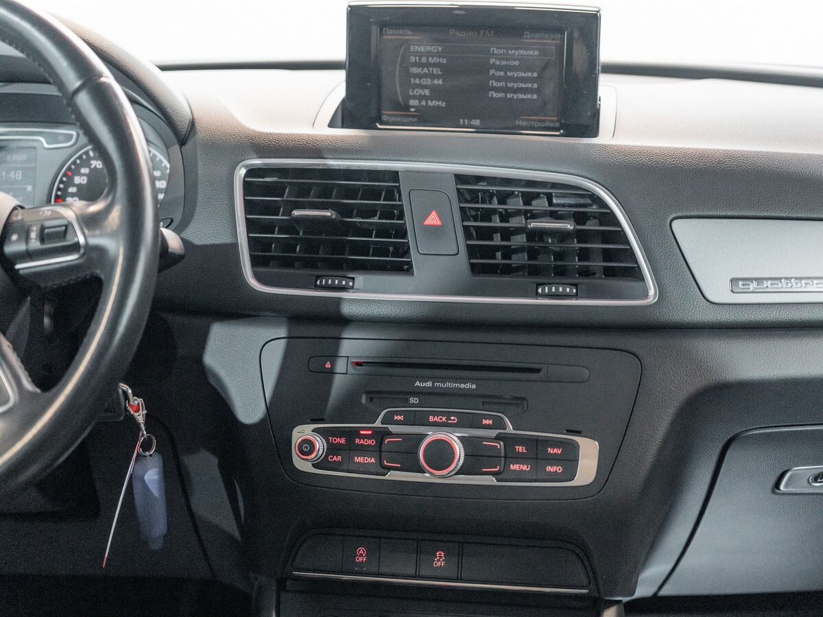 Audi Q3 2014 - фото автомобиля