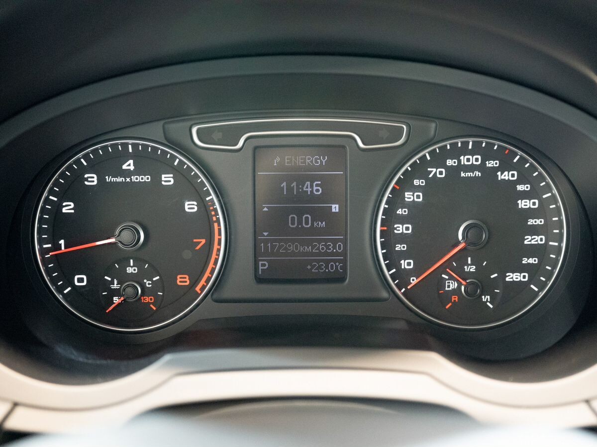 Audi Q3 2014 - фото автомобиля