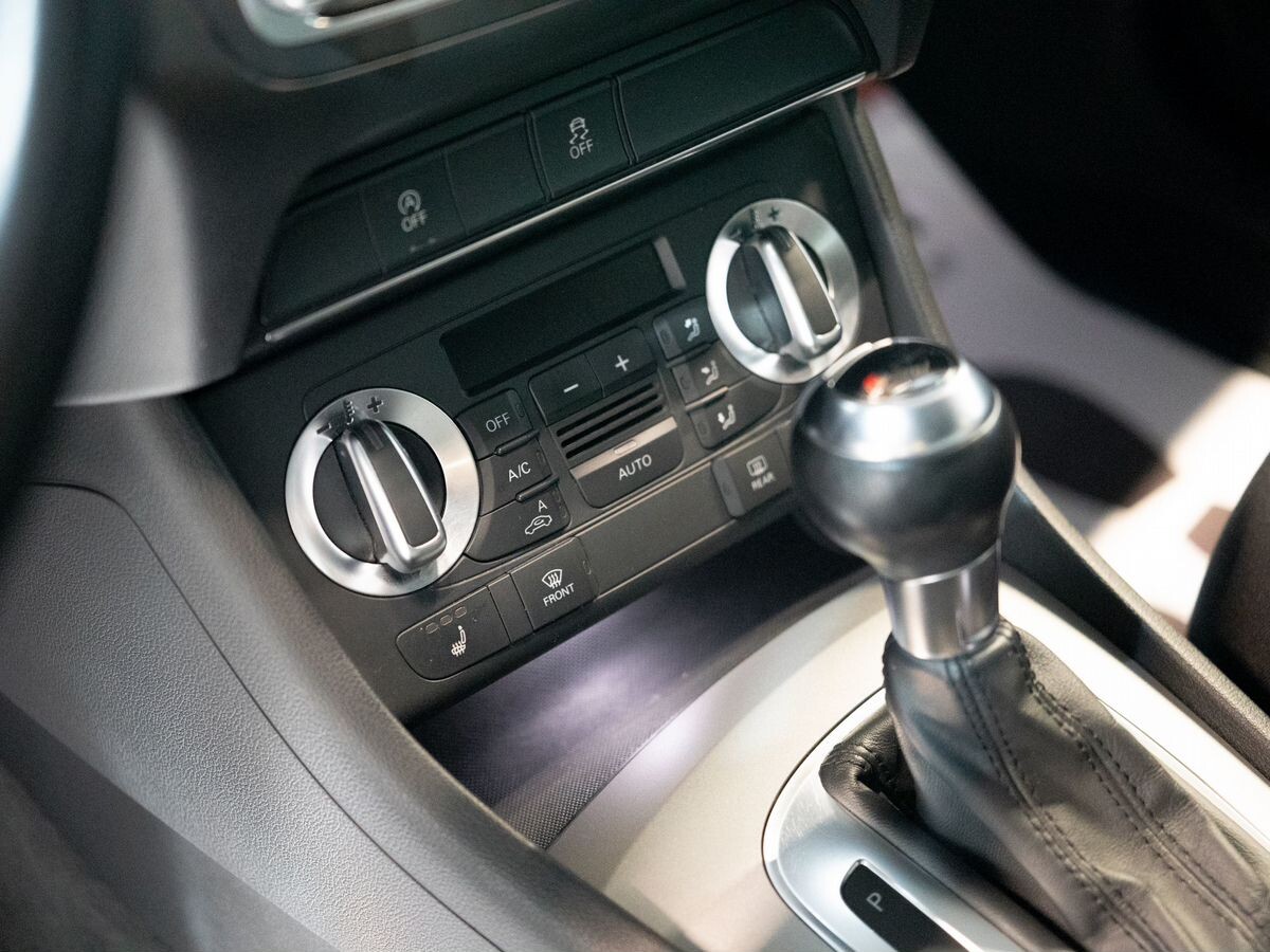 Audi Q3 2014 - фото автомобиля