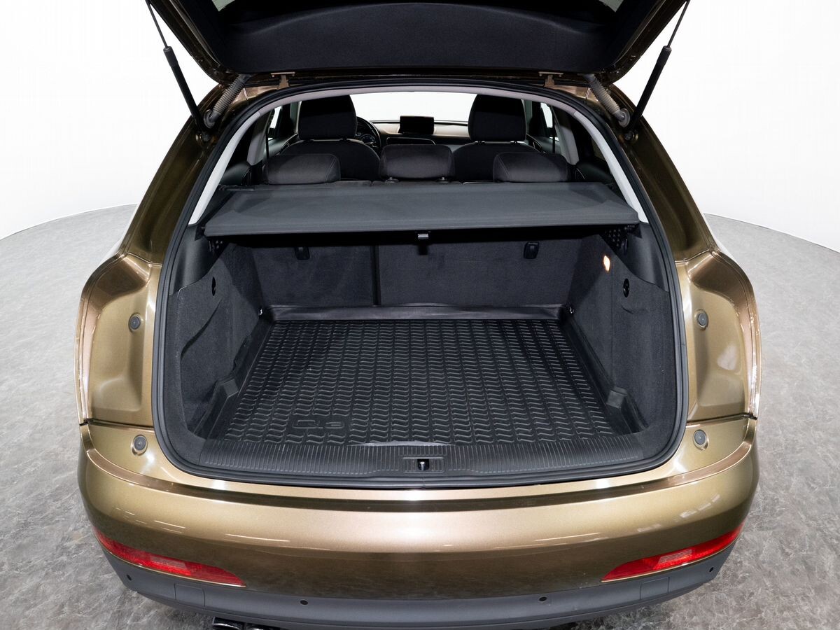 Audi Q3 2014 - фото автомобиля