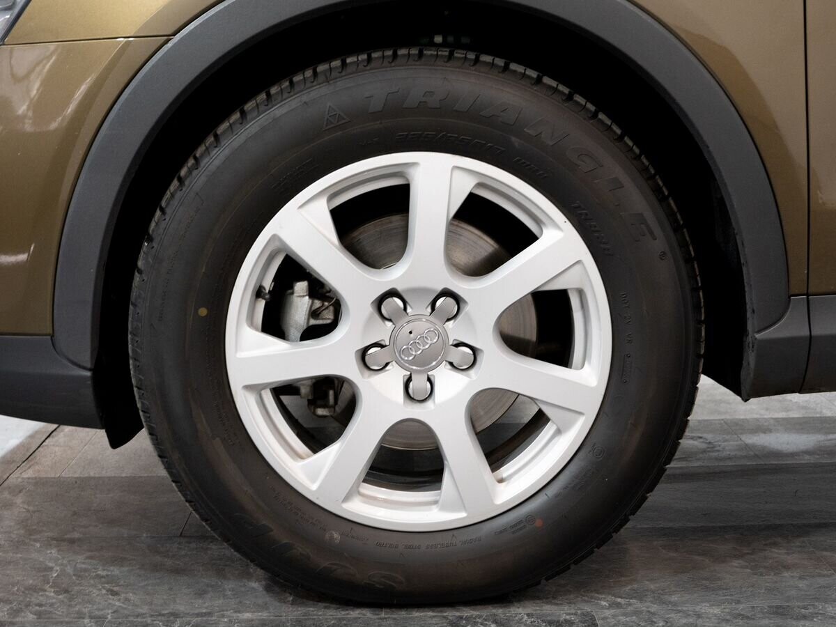 Audi Q3 2014 - фото автомобиля