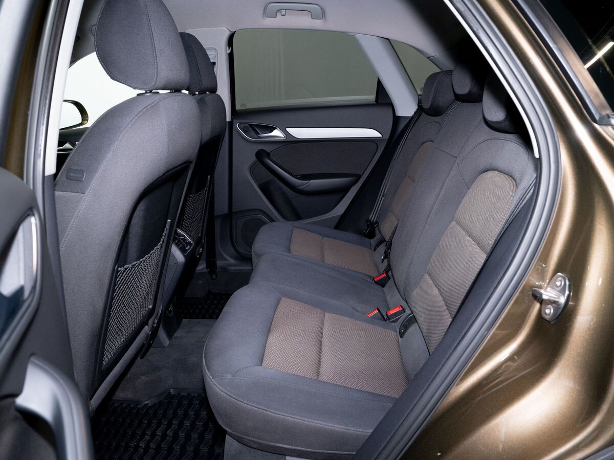 Audi Q3 2014 - фото автомобиля