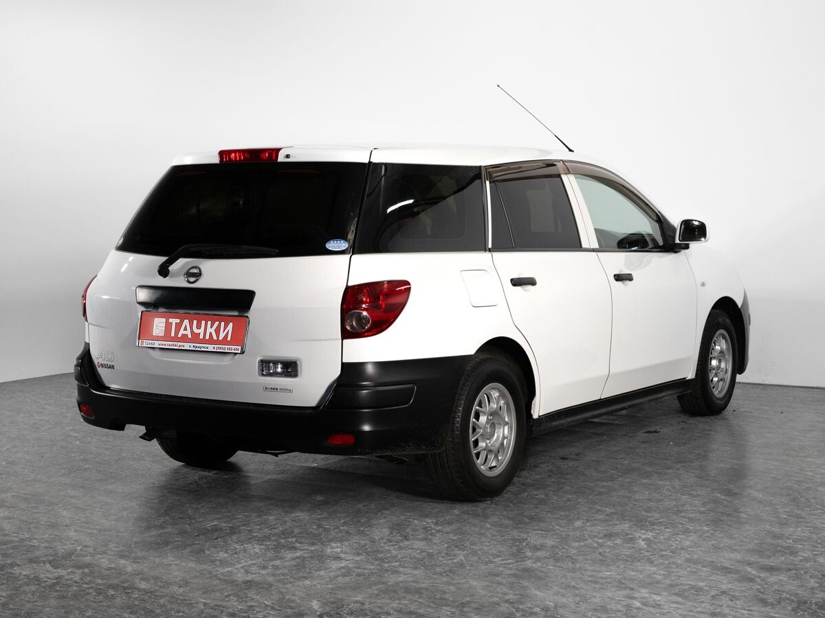 Nissan AD 2016 - фото автомобиля