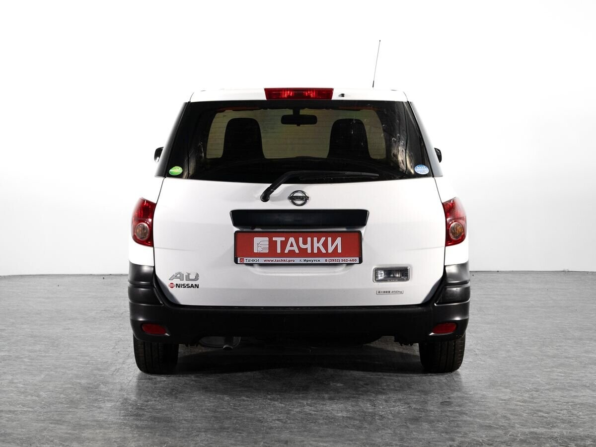 Nissan AD 2016 - фото автомобиля