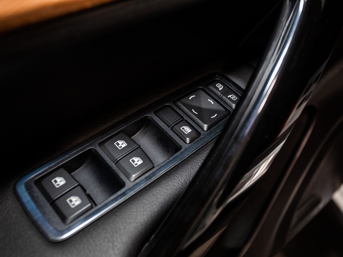 Lada (ВАЗ) Vesta 2023 - фото автомобиля