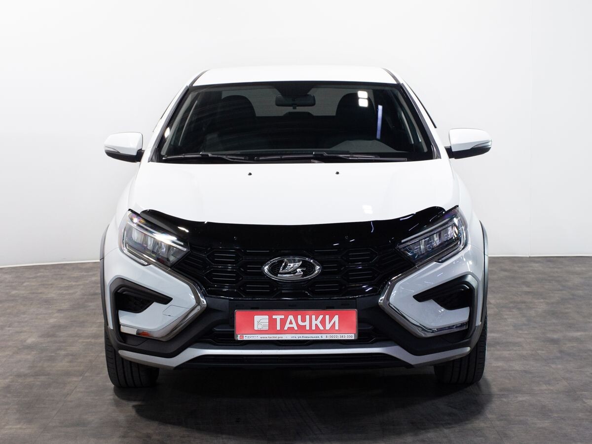 Lada (ВАЗ) Vesta 2023 - фото автомобиля