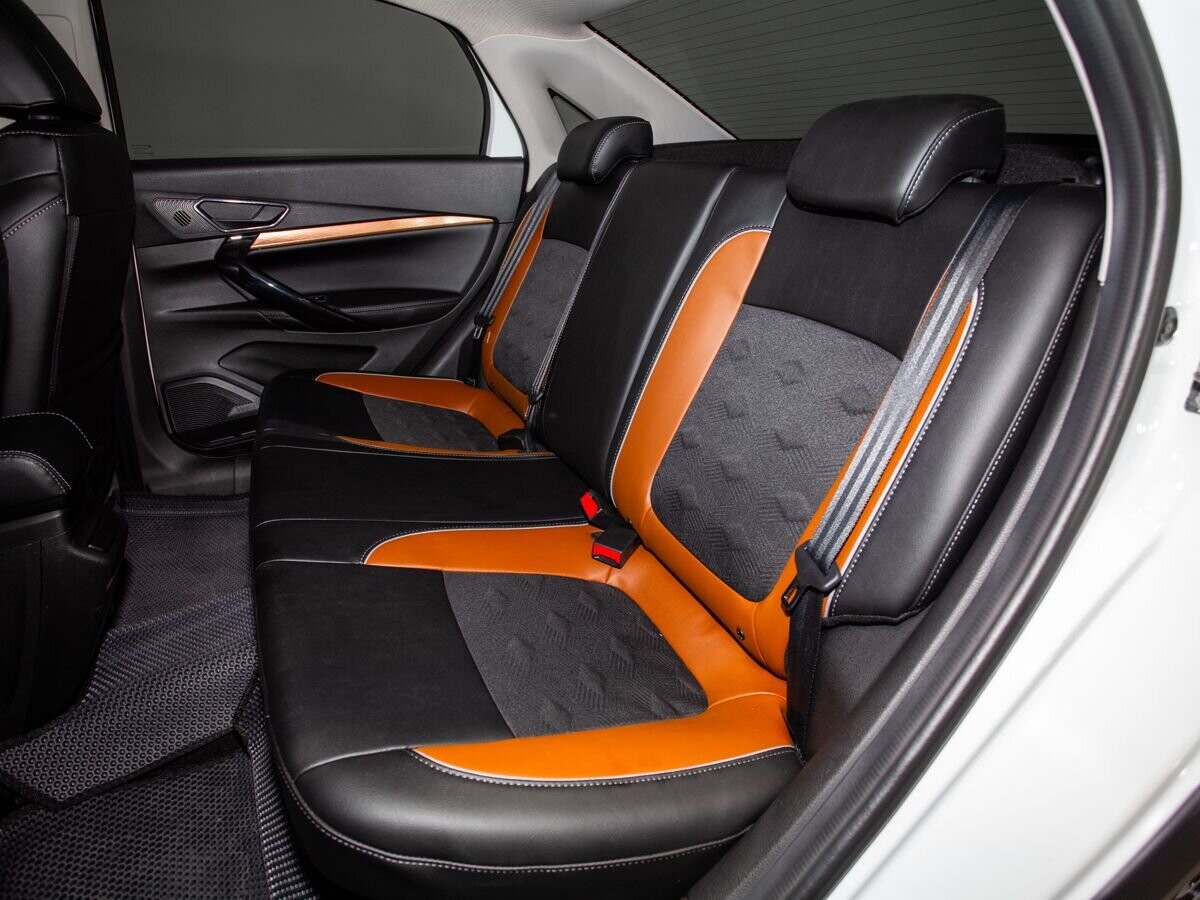 Lada (ВАЗ) Vesta 2023 - фото автомобиля