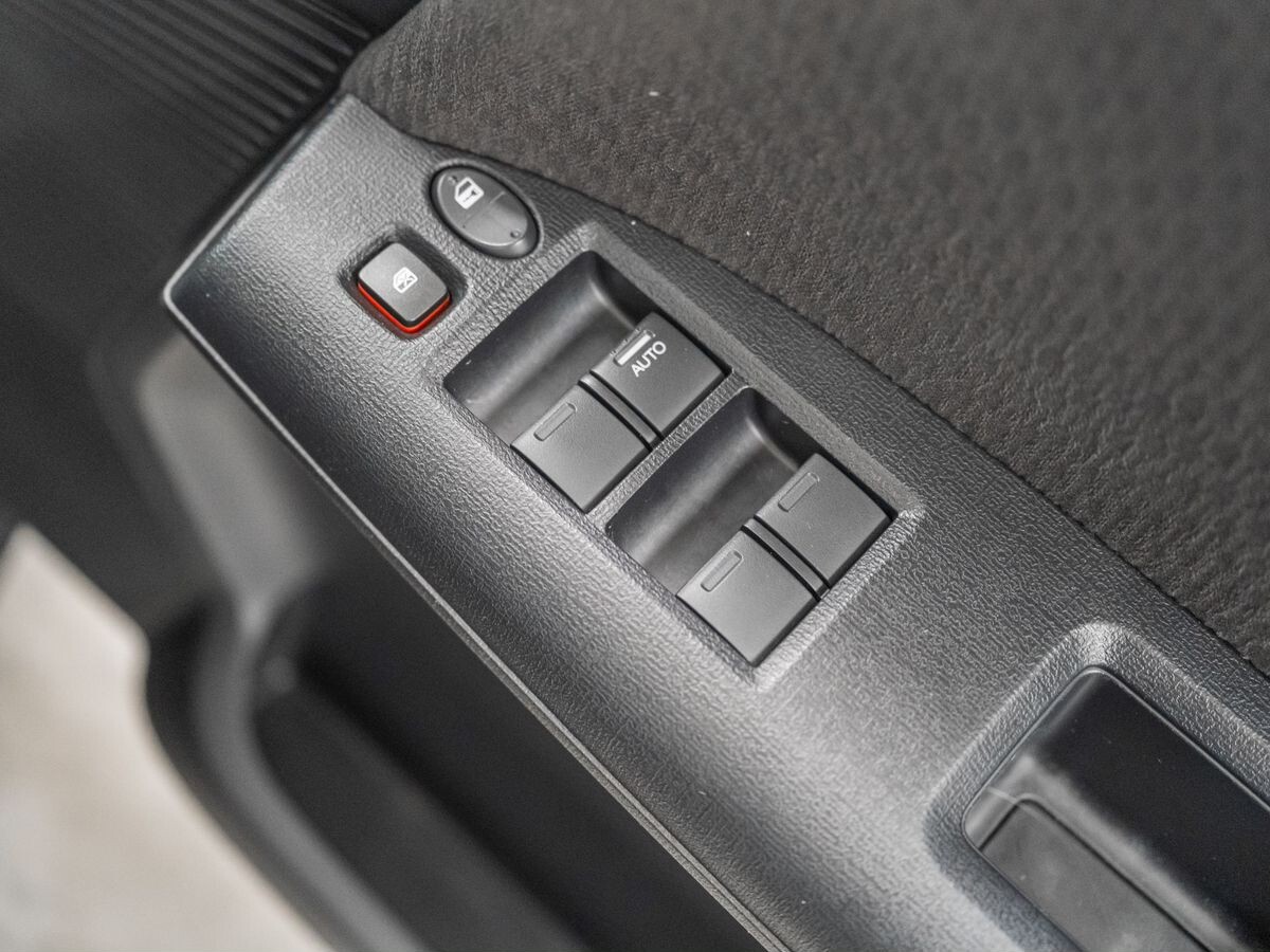 Honda Freed 2011 - фото автомобиля